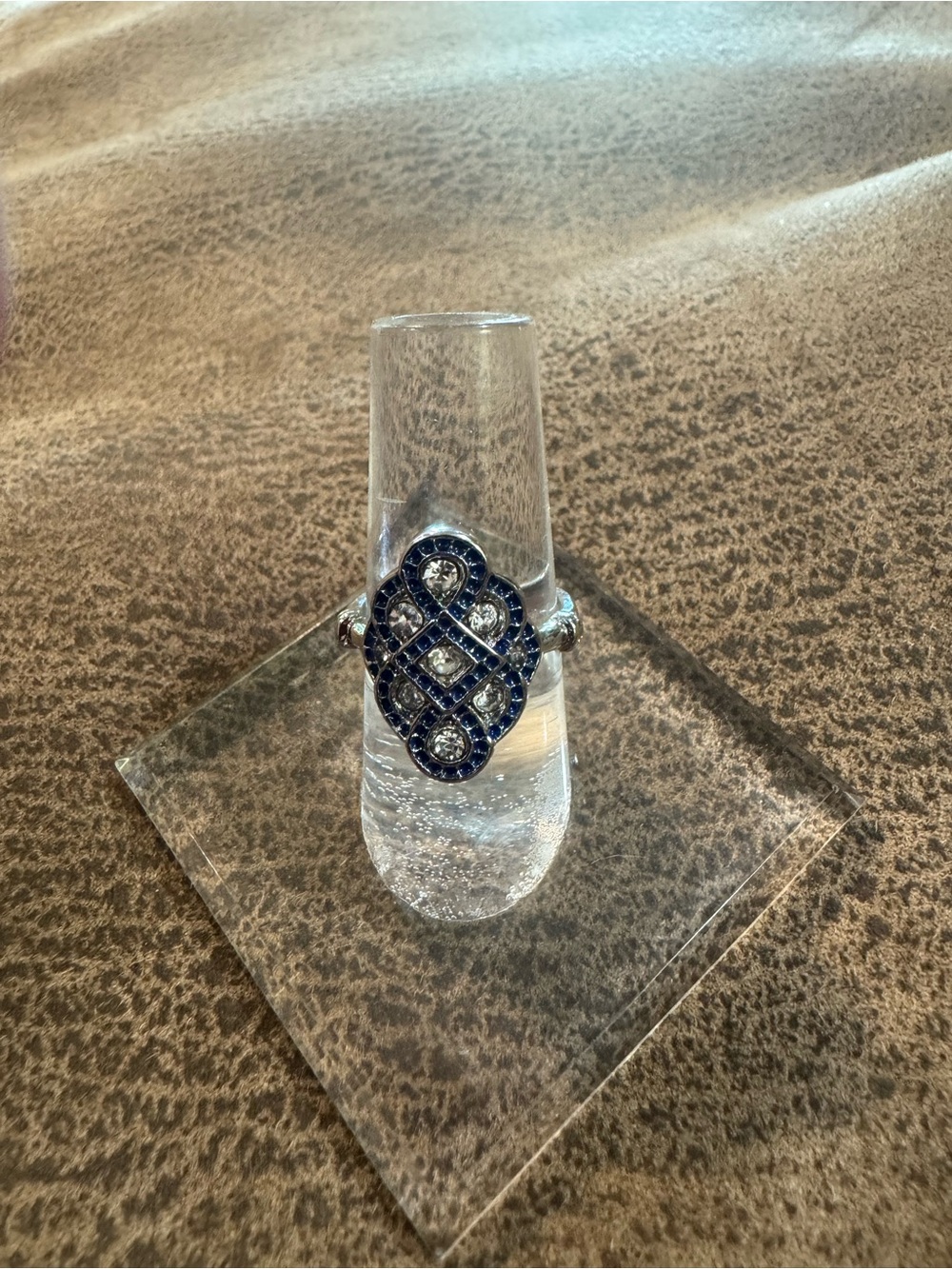 Elegant Blue and Silver Crystal Filigree Ring